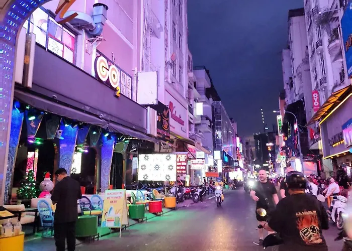 Luna Homestay Bùi Viện Street Quận 1 - HỒ CHÍ MINH